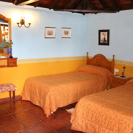 Casa Asuncion بيت للعطل